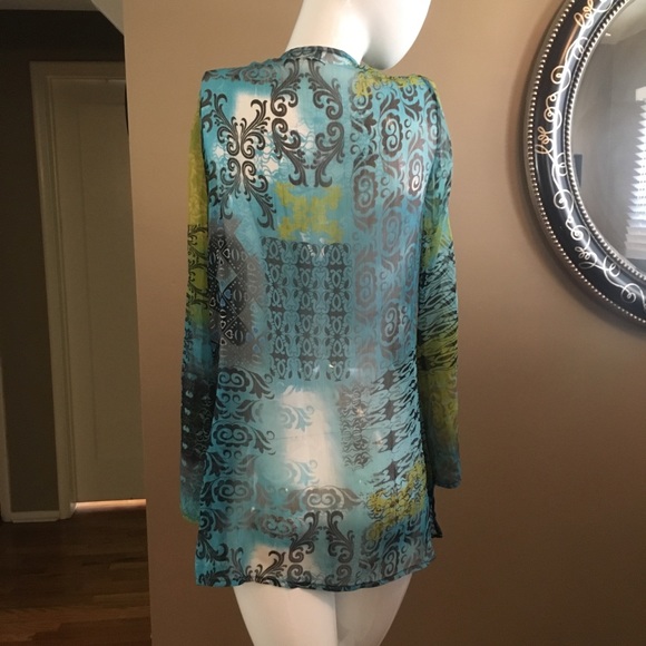 NWOT Tunic Cover Up - Picture 3 of 8